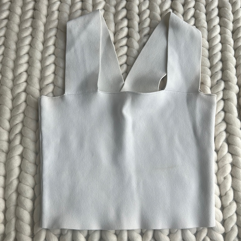 White crop top
